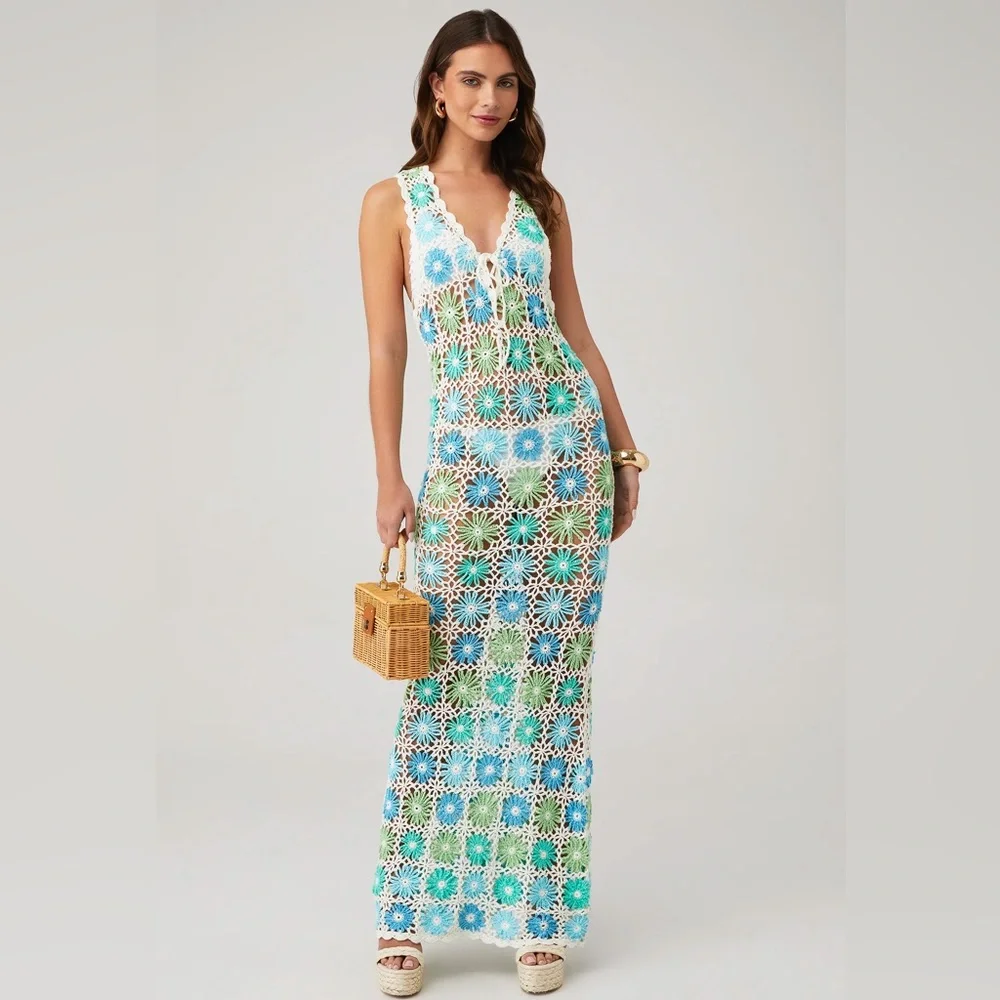 Show Me Your MuMu Vacay Tank Coverup - Picture 2 of 4